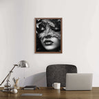 Alivia-Arts VELVET SECRET – Die Maske des Verborgenen - Gerahmte Leinwand