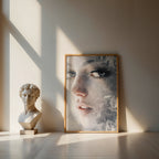 „FROSTED GAZE“ – Der Blick aus Eis - Leinwand